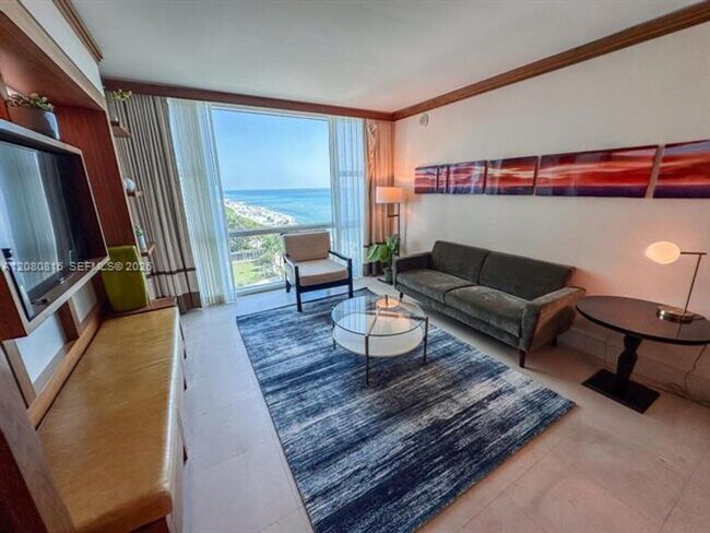 Foto del edificio - 6801 Collins Ave