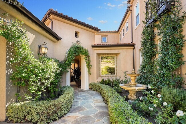 Foto del edificio - 19668 Three Oaks Ln