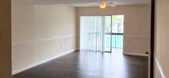Foto del edificio - Stunning all remodeled 2/1.5 condo with Am...
