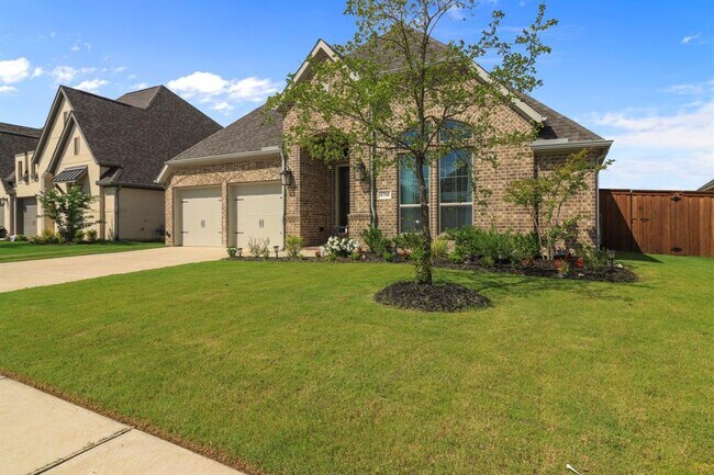 Building Photo - 8708 Roseway Trl