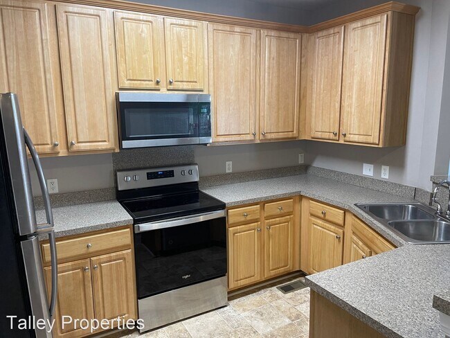 Foto del edificio - 3 br, 3 bath House - 6844 Park Place Drive
