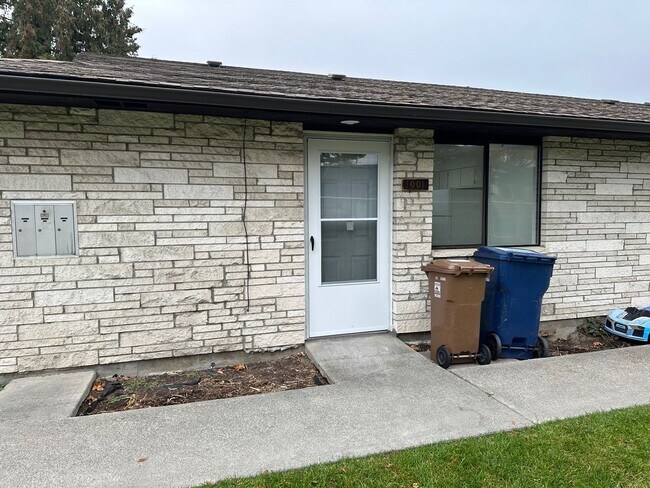 Foto del edificio - L996