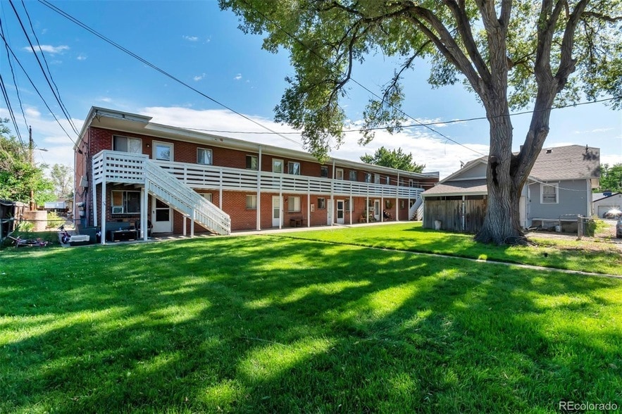 Foto principal - 1251 Upham St