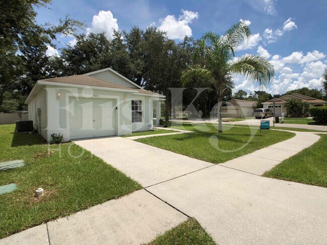 Foto del edificio - 9801 Morris Glen Way