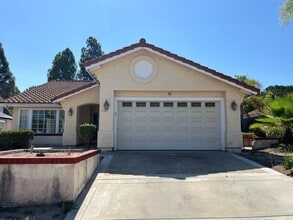 Building Photo - 1766 Bristol Ct