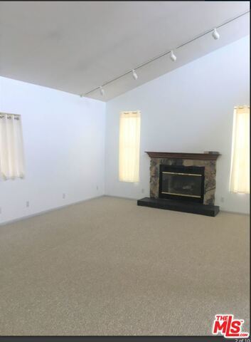 Building Photo - 1620 Cerro Gordo St