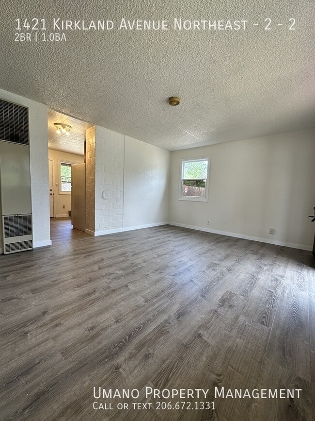 Building Photo - 1421 Kirkland Ave NE