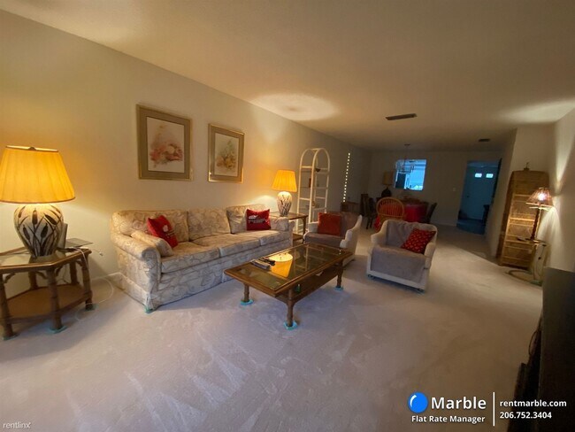 Building Photo - 2 br, 2 bath Condo - 19029 US Highway 19 N...