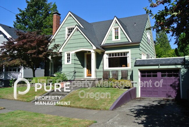 Building Photo - 2716 NE 27th Ave