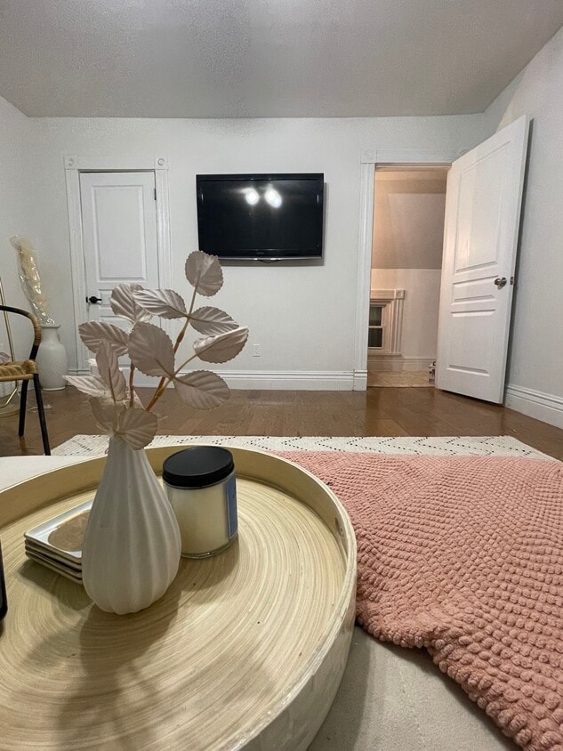 Photo principale - 740 Lorne Av