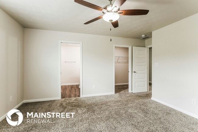 Building Photo - 6106 Larkgrove Dr