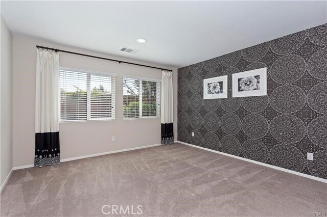Foto del edificio - 29334 Linden Pl