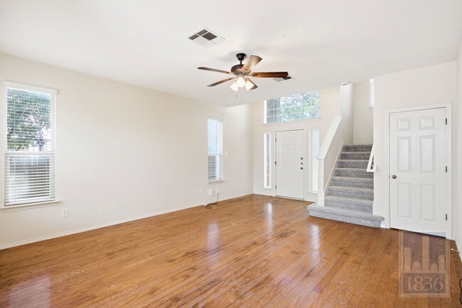 Foto del edificio - 10520 Fosseway Dr