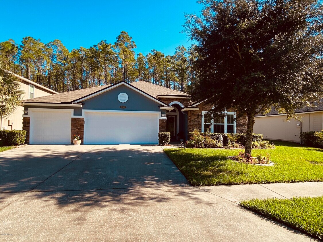 Primary Photo - 556 Grampian Highlands Dr