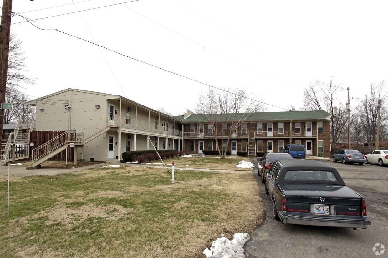 53105312 Milner Rd, Louisville, KY 40216 Apartments in Louisville