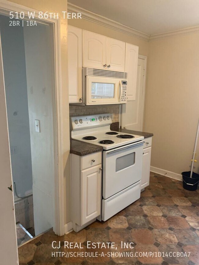 Building Photo - 510 W 86th Ter