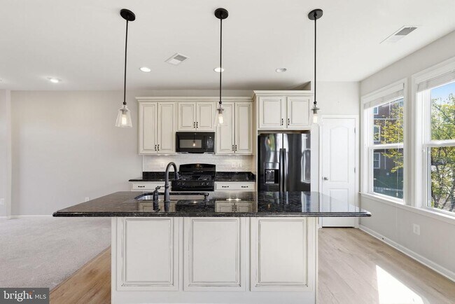 Foto del edificio - 8923 Quarry Rd