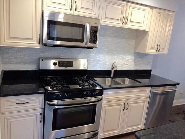 Foto del edificio - 6338 W 99th Pl