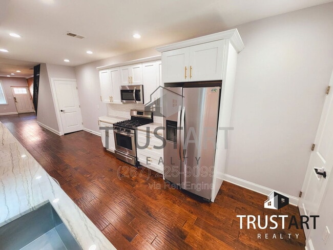 Photo - 2225 N Hancock St House