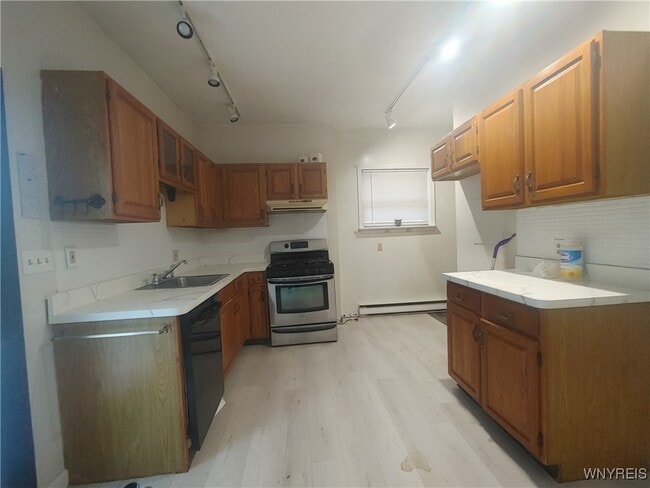 Building Photo - 120 Chestnut St