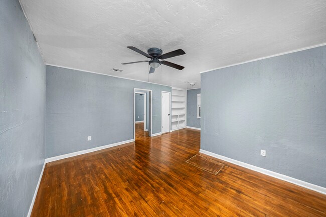 Foto del edificio - 2035 NW 24th St