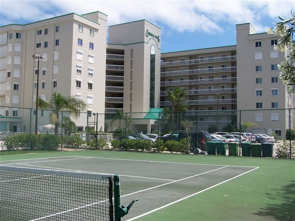 Building Photo - 3400 Ocean Beach Blvd
