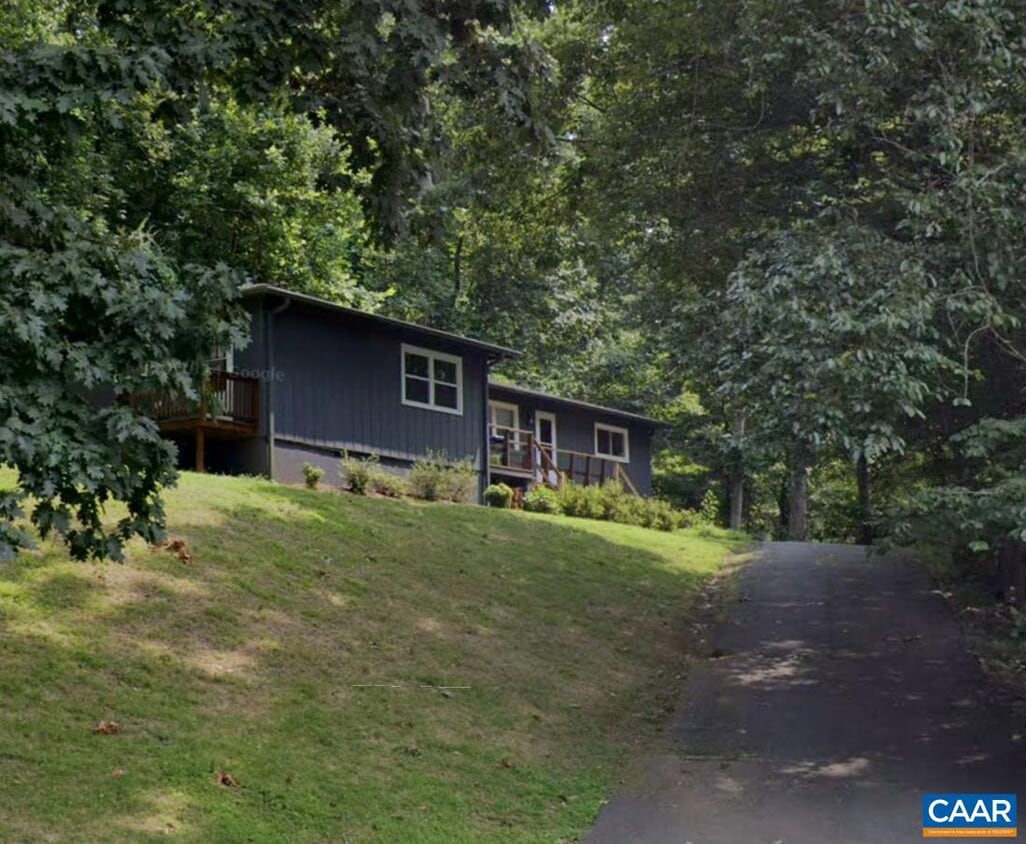 Primary Photo - 238 Sunset Ave Ext
