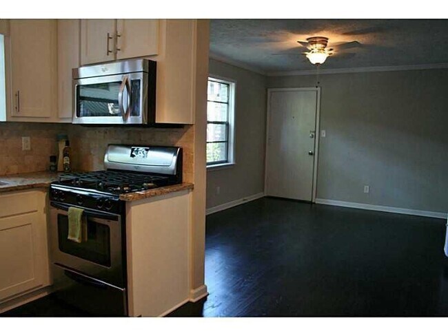 Foto del edificio - 816 Piedmont Ave NE