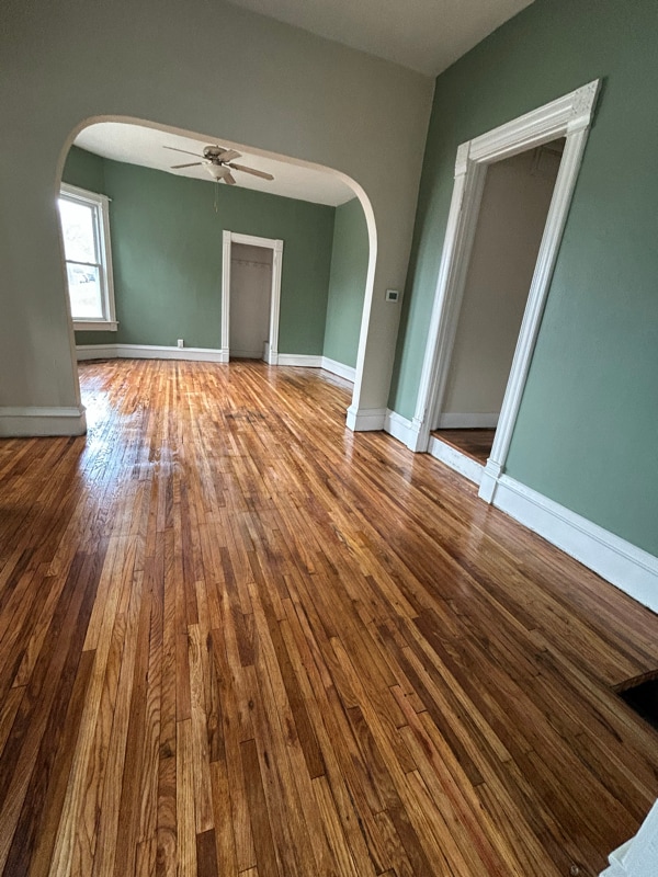 Primary Photo - 114 N Orient St