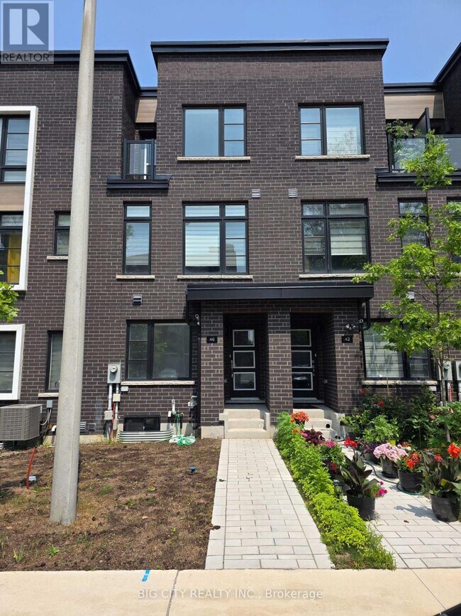 Building Photo - 46 Akil Thomas Gdns