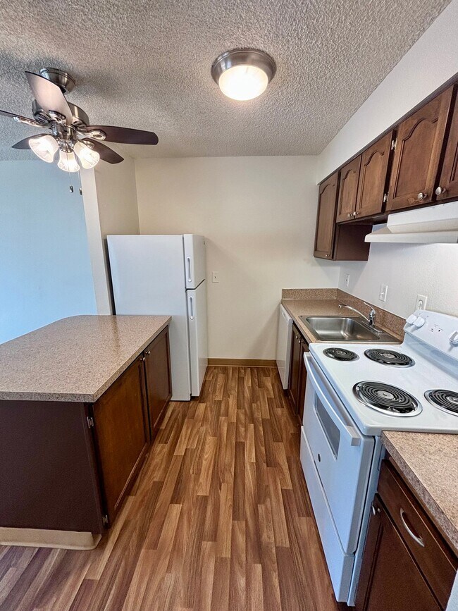 Foto del edificio - 3950 SW 102nd Ave