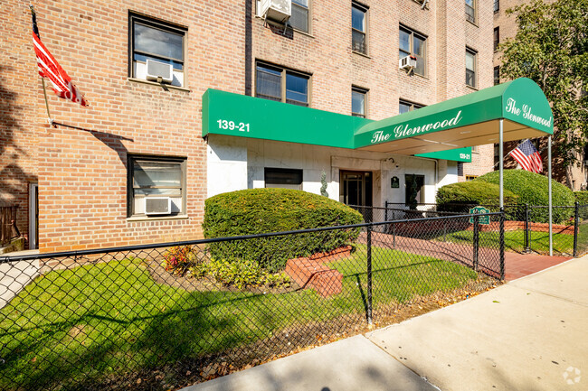 Building Photo - The Glenwood