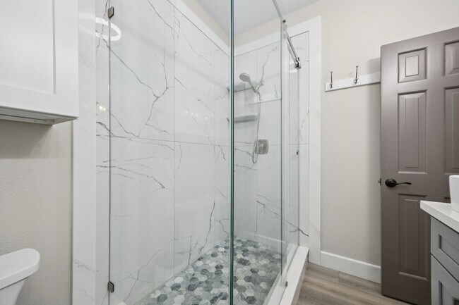 Foto del edificio - 500 River Rd