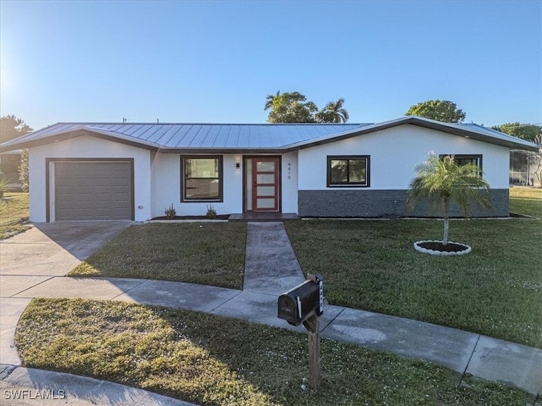 Primary Photo - 4419 N Bay Cir
