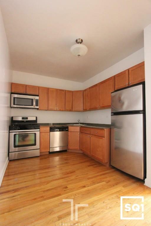 Foto del edificio - 2 bedroom in Chicago IL 60640