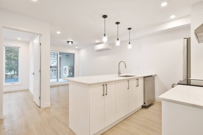 Photo du bâtiment - 141 Av. Duranceau