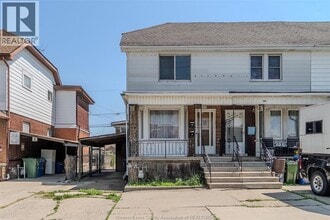 Building Photo - 1124 Mercer St