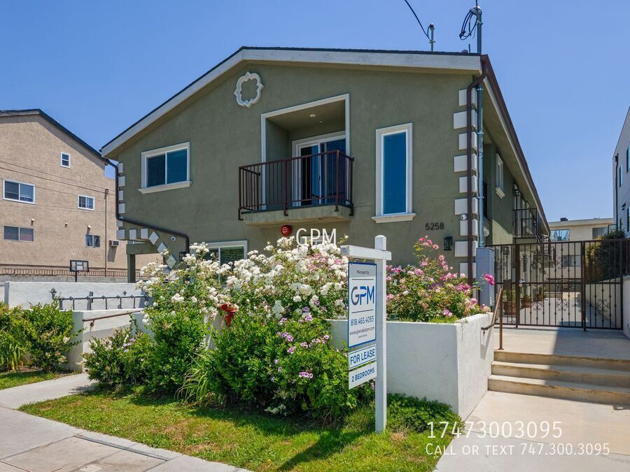 Foto principal - 5258 Denny Ave
