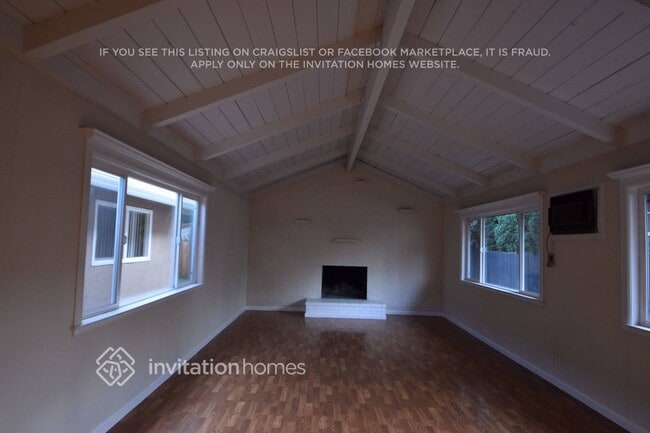 Foto del edificio - 868 Ashwood Ave