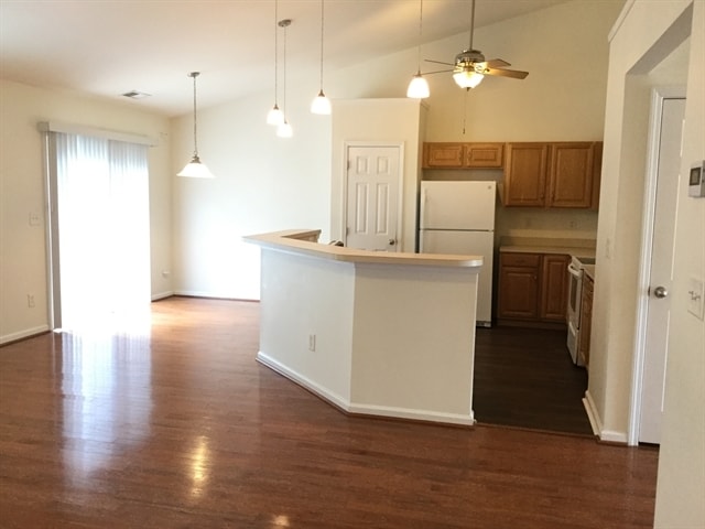Building Photo - 10437 Samuels Way Dr