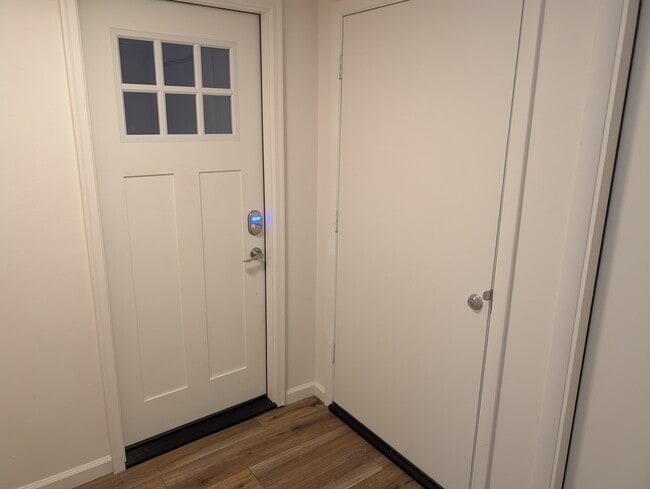 Entry Foyer - 2401 S 11th St
