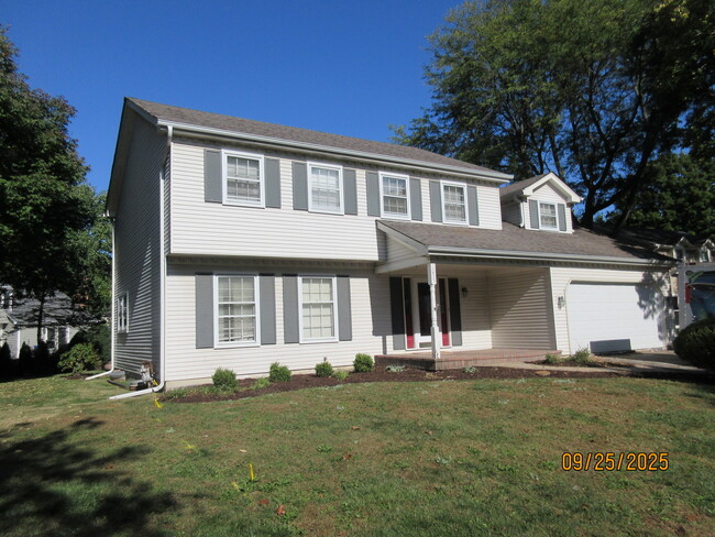 Building Photo - 1055 E Gartner Rd