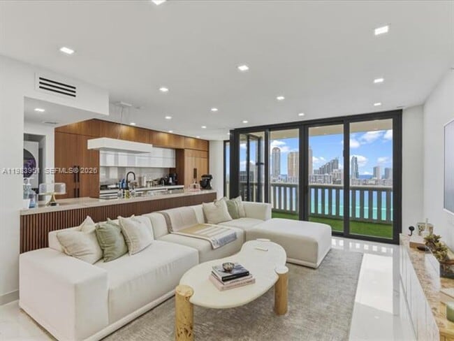 Photo - 3000 Island Blvd Apartment