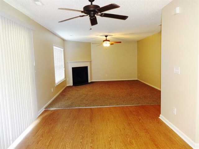 Foto del edificio - 5106 Morrow Lane
