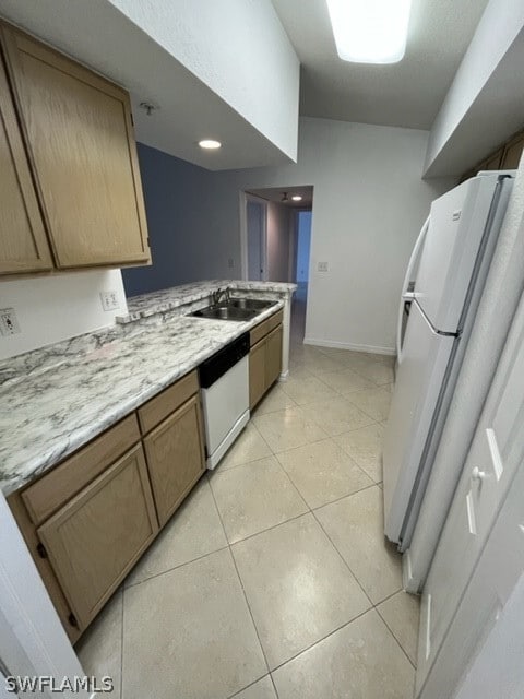 Kitchen fully equipped - 4690 Saint Croix Ln