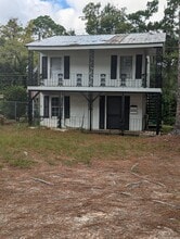 Building Photo - 815 W Society Ave