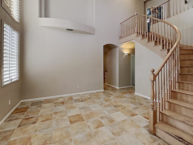 Building Photo - 7301 Tealwood St