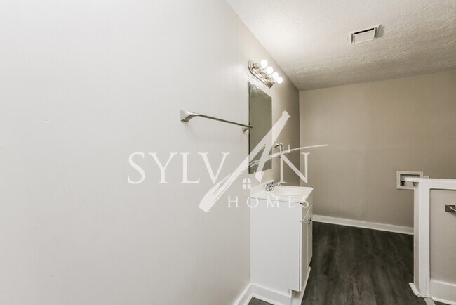 Foto del edificio - Enjoy living the good life in this 3 bedro...