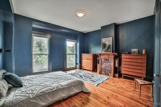 Building Photo - 298 Jersey St