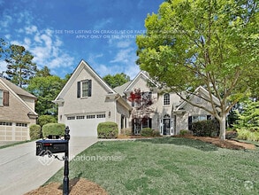 Building Photo - 14 Whitegrass Ct